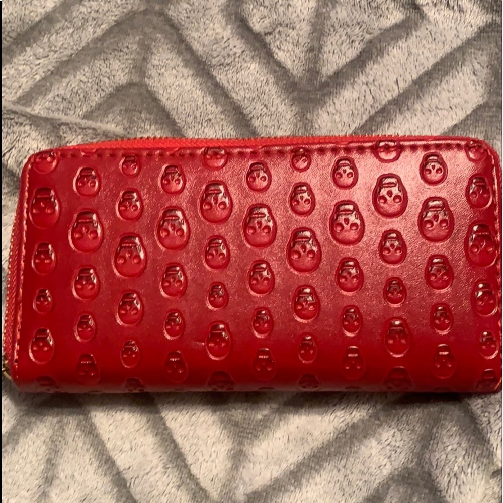 RED SKULL WALLET